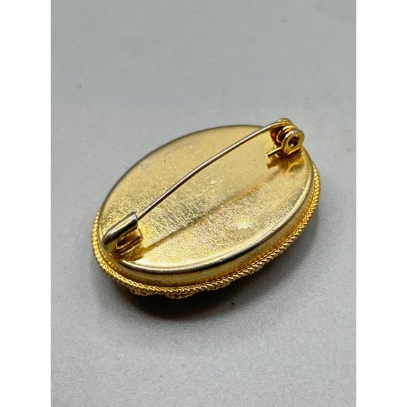 Vintage Italian Mosaic Brooch Red & Yellow Flowers Oval Shaped Gold Tone Metal - Picture 4 of 6